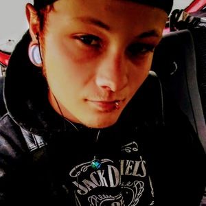 Meet your Posher, Donnie